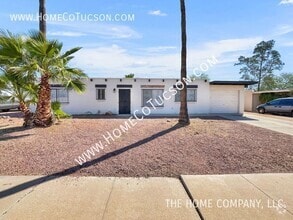 Building Photo - 3512 S Chesin Dr