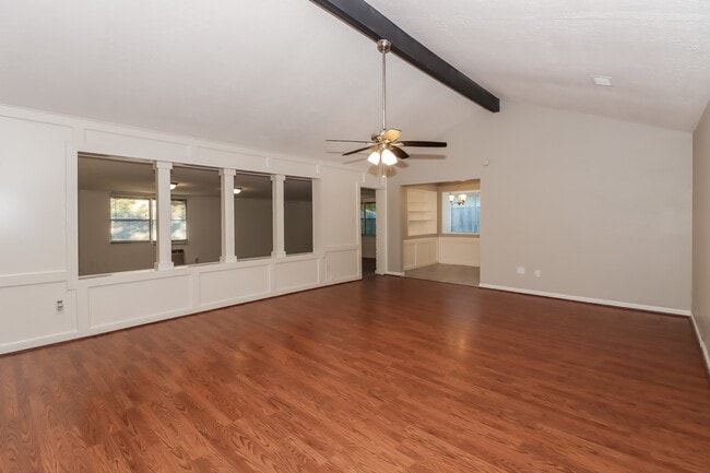 Building Photo - 16310 Forest Bend Ave