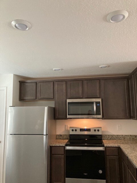 Foto del edificio - 29 Ryecrest Ln