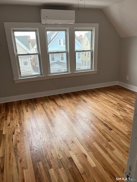 Foto del edificio - 85 James St