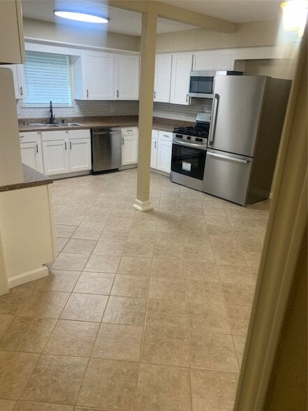 Building Photo - 3622 Dawnwood Dr