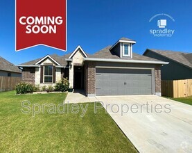 Building Photo - 1115 Kiskadee Branch Dr