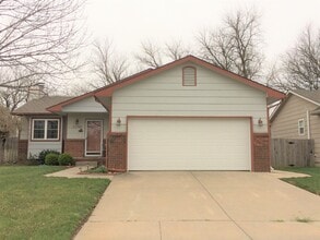 Building Photo - 11701 W Westport St