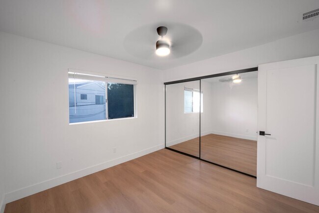 Foto del edificio - Brand New, Never-Lived-In 2BR/1BA Apartment in Clairemont — Fully Remodeled