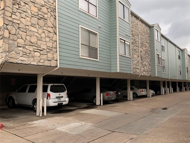 Foto del edificio - 3766 Tanglewilde St