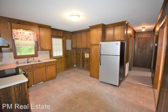 Foto del edificio - 2 br, 1 bath House - 224 Pinecrest Drive U...