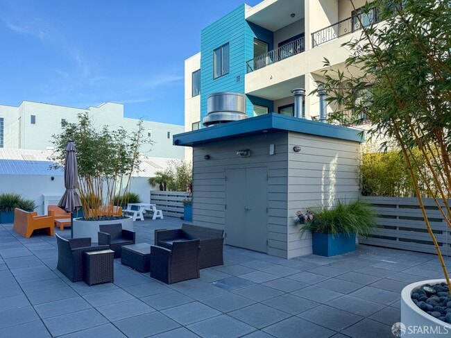 Building Photo - 1260 Minnesota St