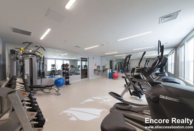 Foto del edificio - 1 Whittemore Ave