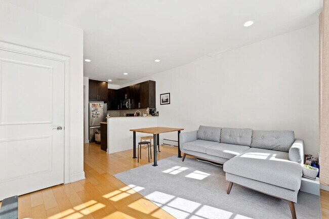 Foto del edificio - 110 Tidewater St