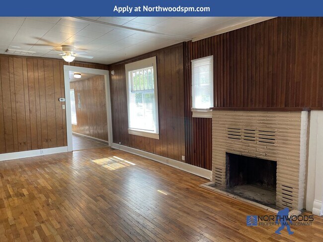 Foto del edificio - Charming 2 Bedroom 2 Bathroom Home