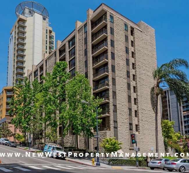 Building Photo - Renovated Cortez Hill 2 Bedroom at Symphon...