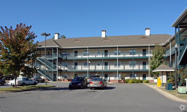 Building Photo - Argenta Square Apartments