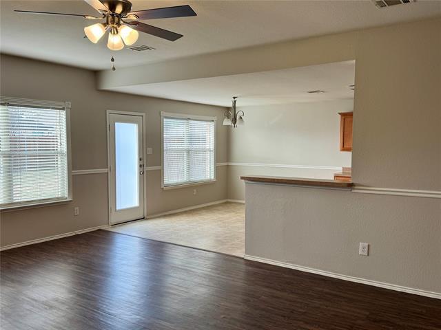 Foto del edificio - 204 S Chestnut St