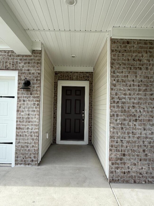 Foto del edificio - 4819 Hopespring St