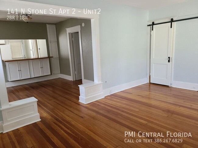 Building Photo - 141 N Stone St