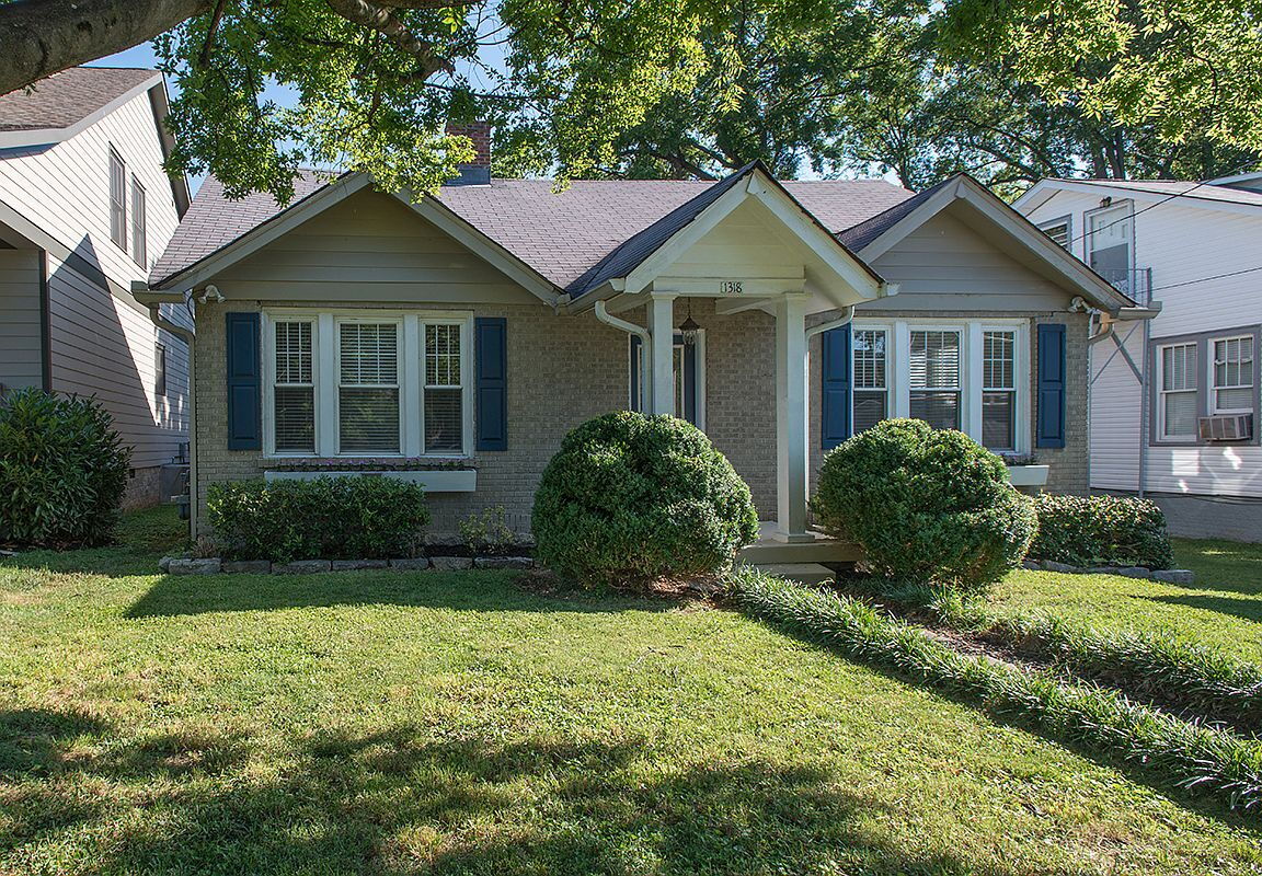 Foto principal - "Charming Nashville Retreat: Spacious 2-Be...