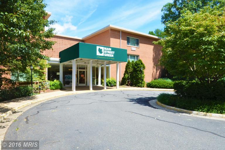 Foto principal - 10570 Main Street