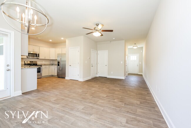 Foto del edificio - Enjoy living the good life in this 3 bedro...