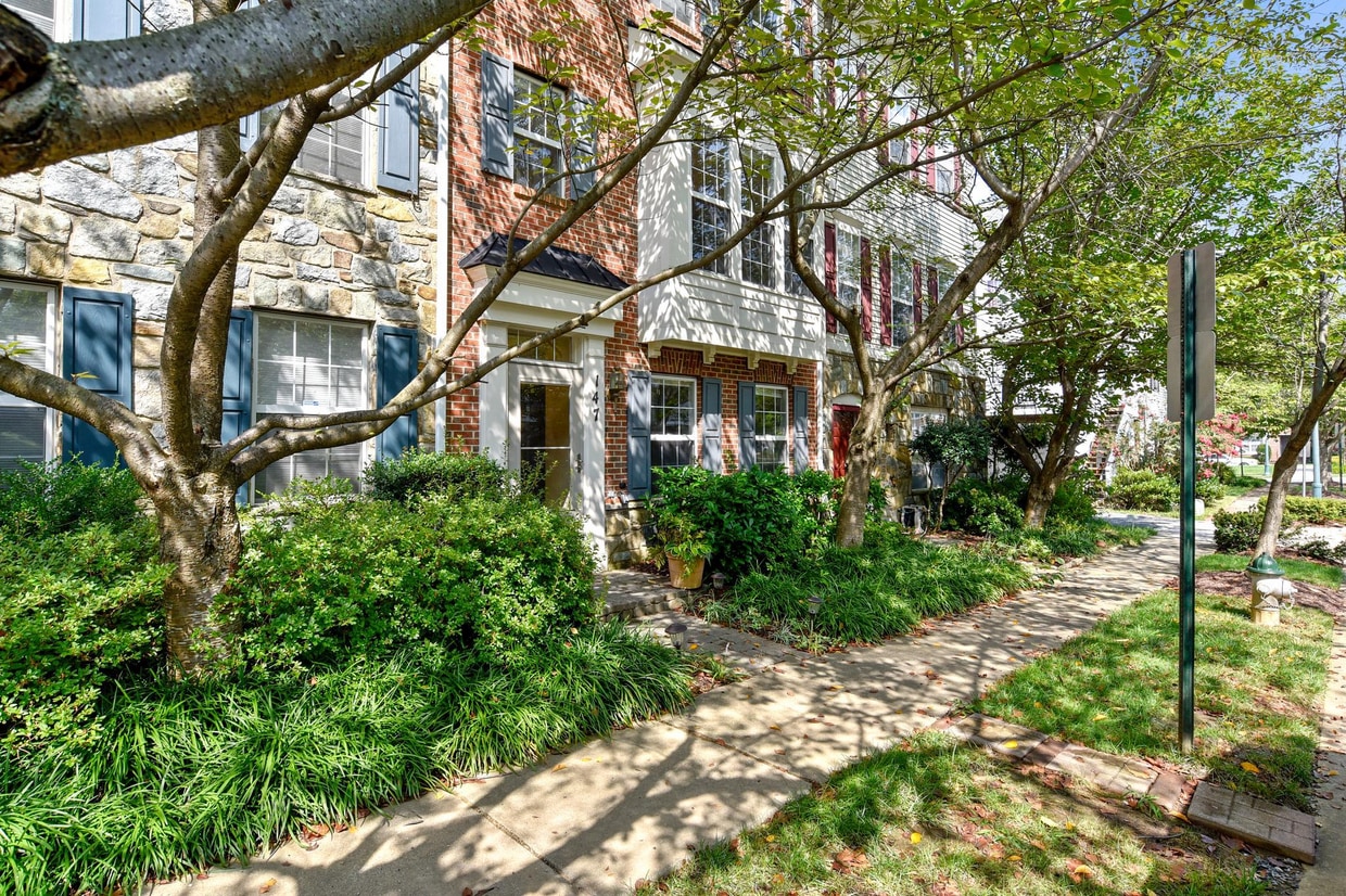 Photo - 147 Pasture Side Way (Rockville, MD)