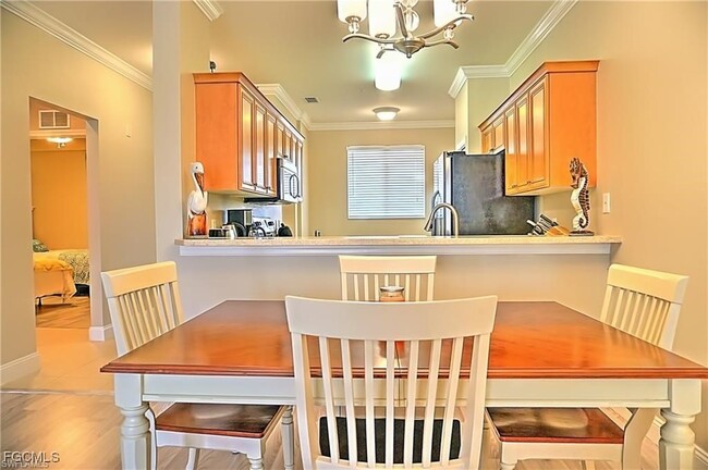 Foto del edificio - 8270 Pathfinder Loop