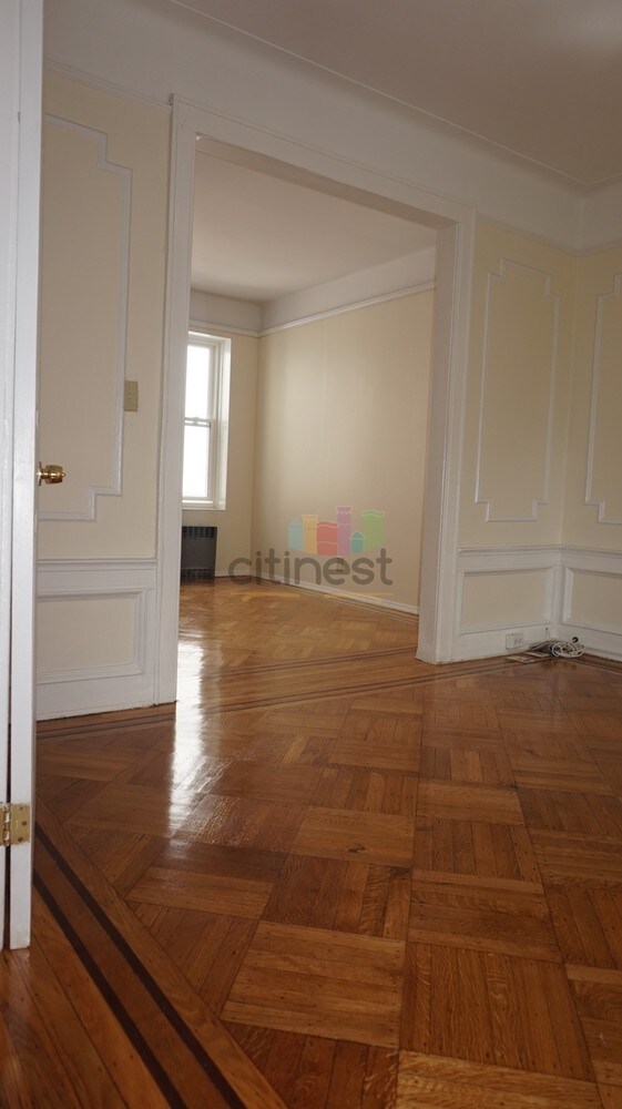 Foto del edificio - 109 74th St