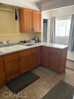 Foto del edificio - 5335 E Avenue I