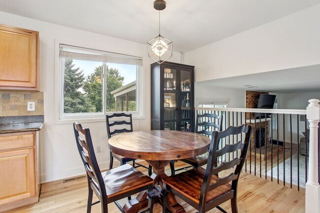 Building Photo - 17256 E Prentice Dr