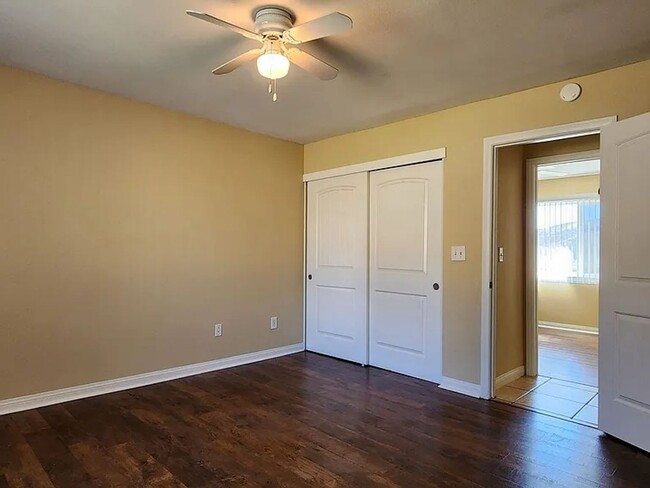 Building Photo - Recently rehabbed home with tile floors,