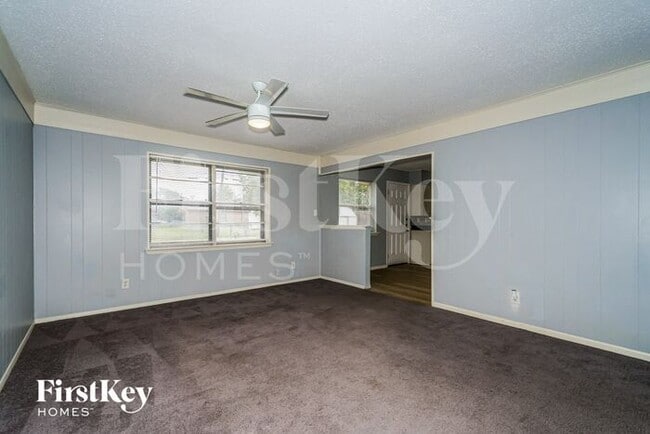 Building Photo - 1302 Greencove Dr