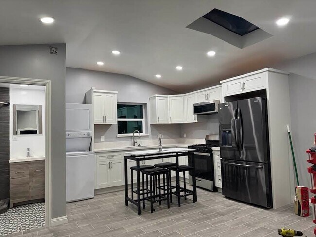 Foto del edificio - 4159 La Salle Ave