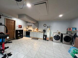 Foto del edificio - 218 Woodland Park Cir