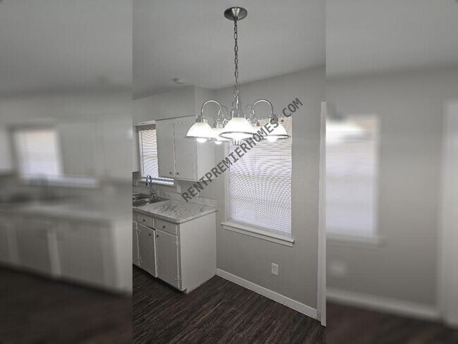Foto del edificio - 9746 Glenshadow Way