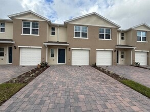Building Photo - 2926 Hudson Hammock Wy