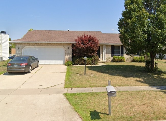 Building Photo - 3210 Old Warson Rd