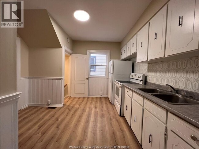 Building Photo - 1315 Lincoln Rd