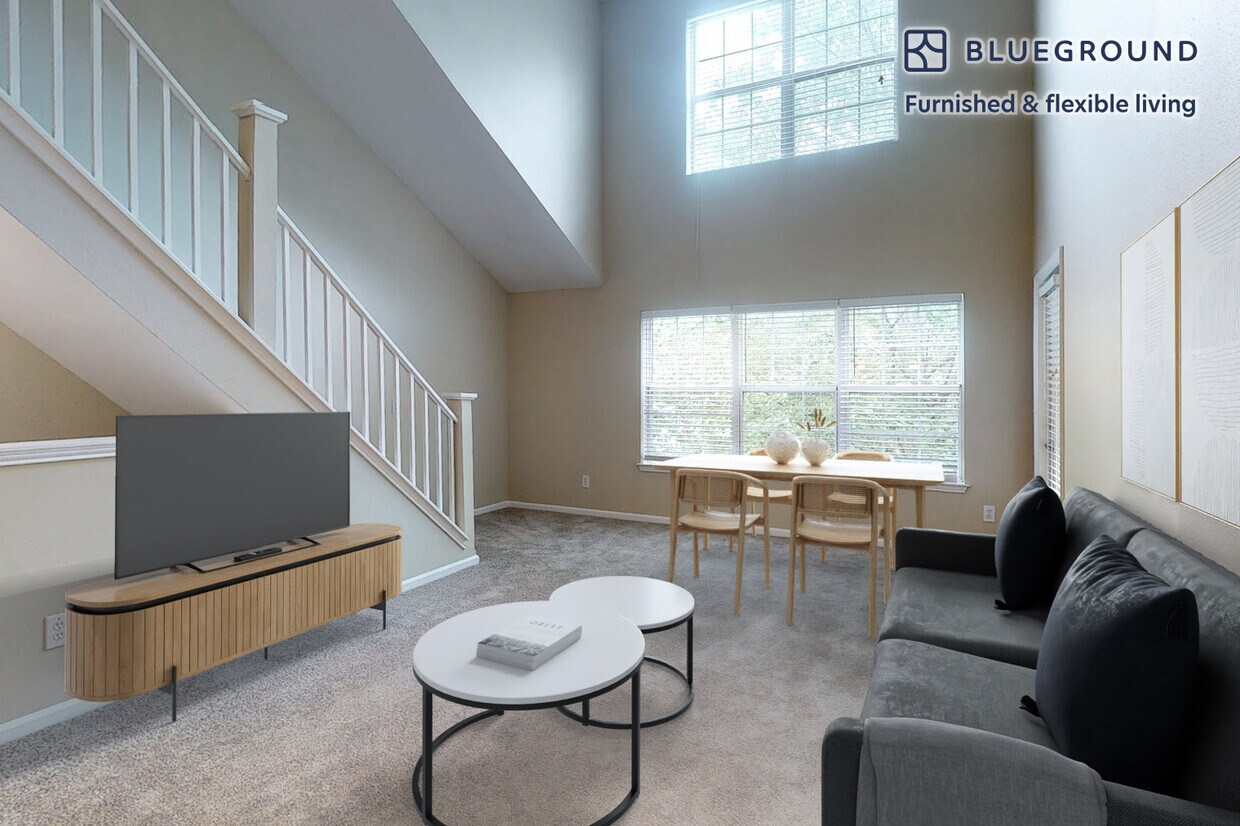 Primary Photo - 100 Court N Dr