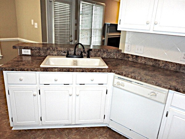 Building Photo - 4812 Forest Highland Dr