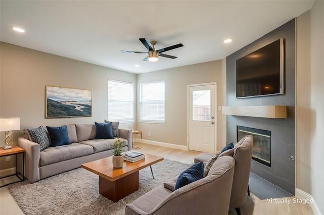 Building Photo - 11266 La Grange Dr