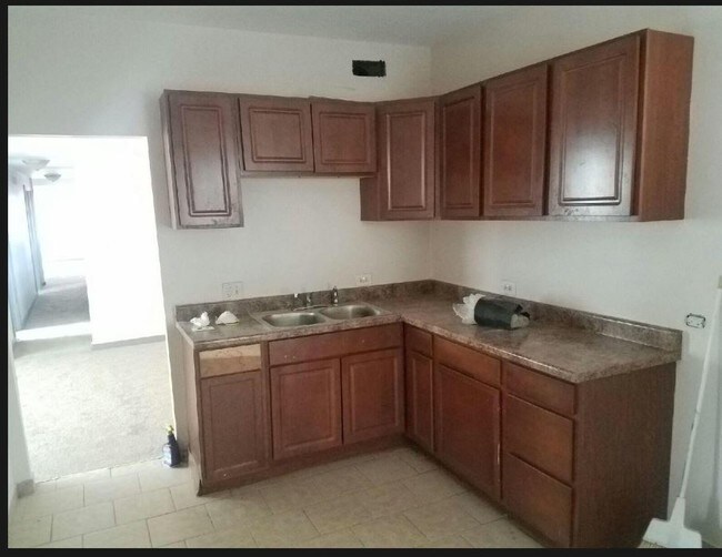 Foto del edificio - 1457 S Springfield Ave