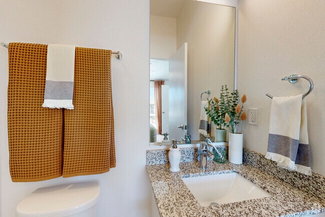 Columbine - 2BR, 2.5BA - 1,248SF - Bathroom 2 - Lupine Longmont