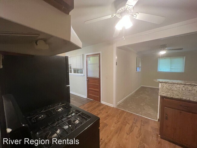 Building Photo - 3 br, 2 bath House - 3603 Holland Drive