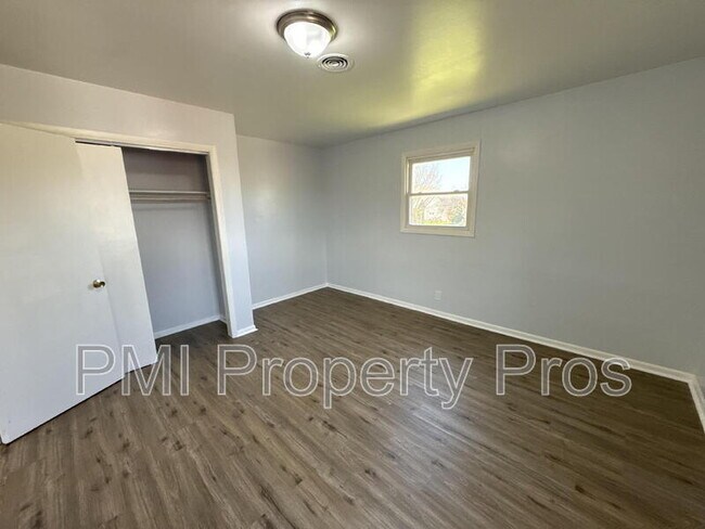Foto del edificio - 2716 N Buffum St