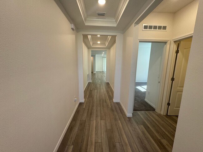 Foto del edificio - 24429 NW 7th Ln