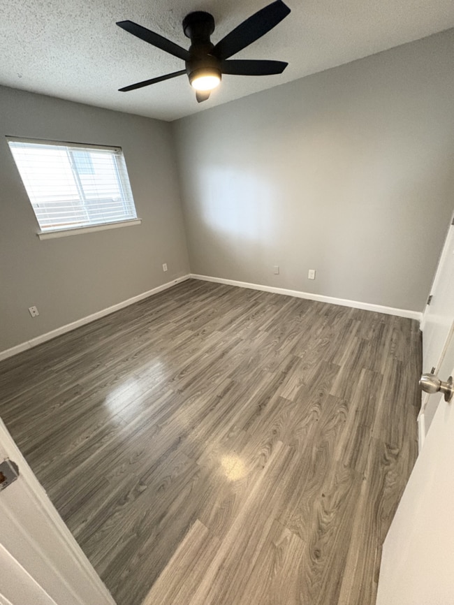 Photo - Live in the Heart of Midtown – One Month FREE at The Residence! House