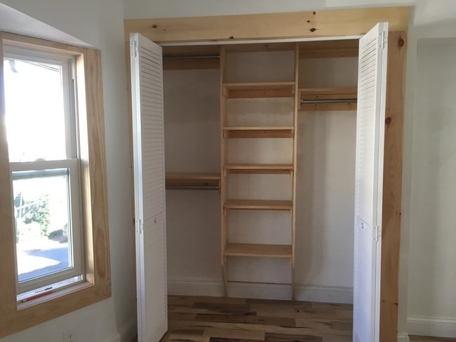 Living Room - Closet - 22 Valley Pl