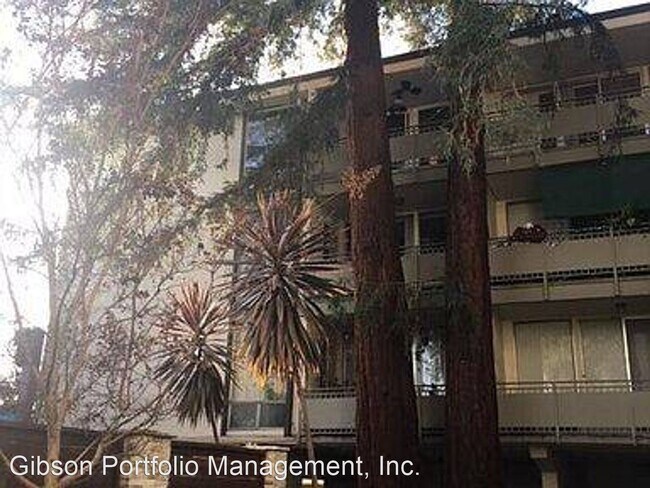 Foto del edificio - 2 br, 1 bath House - 1614 Hudson St., #315