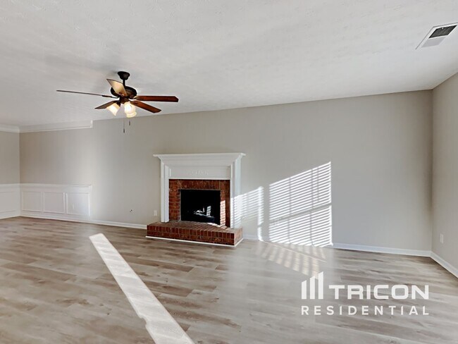Building Photo - 373 Adams Lake Drive Lawrenceville GA