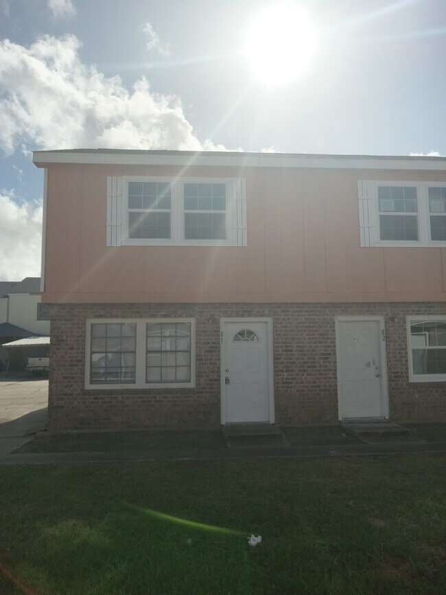 Foto del edificio - 475 N Perkins Ferry Rd