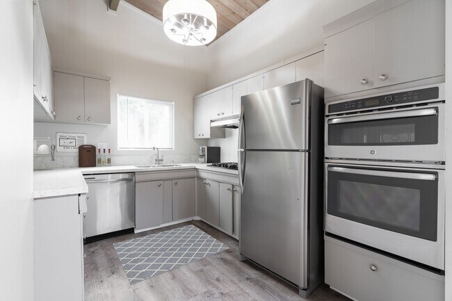 Foto del edificio - 5014 Chaparral Way