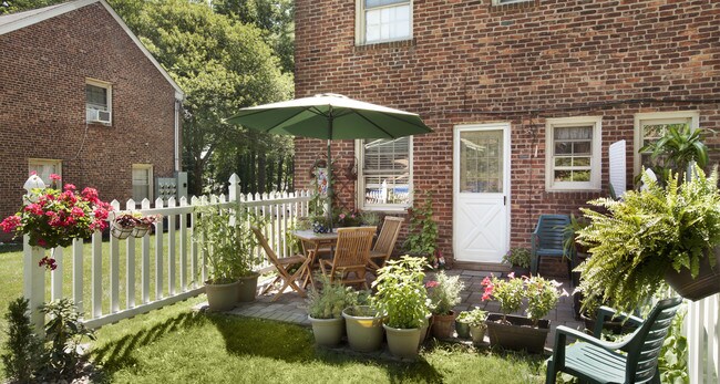 Foto del edificio - Alden Apartments